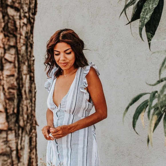 BLUE AND WHITE HAMPTONS STRIPED DRESS - Picture 1 of 3